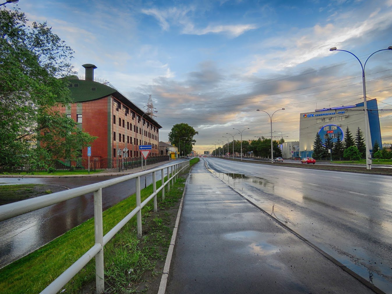 Кемерово проспект. Кузнецкий проспект Кемерово. Обоинск, Кемерово, Кузнецкий проспект. Г Кемерово проспект Кузнецкий 17. Кузнецкий проспект 10/1 Кемерово.