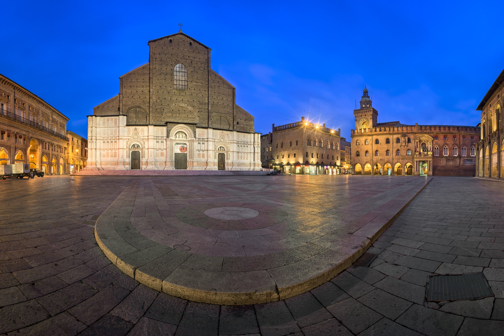 Piazza Maggiore and San Petronio Basilica in the Morning, Bologna