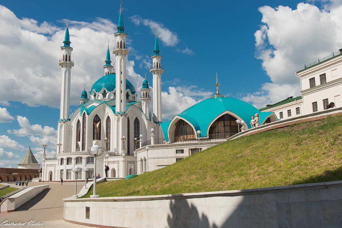 Кул шариф где. Кул-Шариф Казанский Кремль. Мечеть мечеть кул Шариф. Казань мечеть кульшариф. Мечеть в Казани в Кремле.