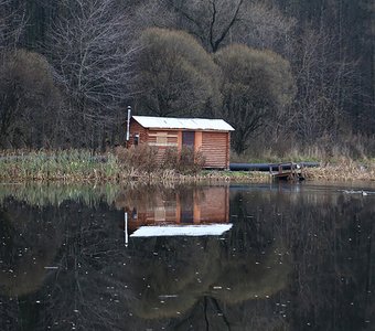 дом у озера