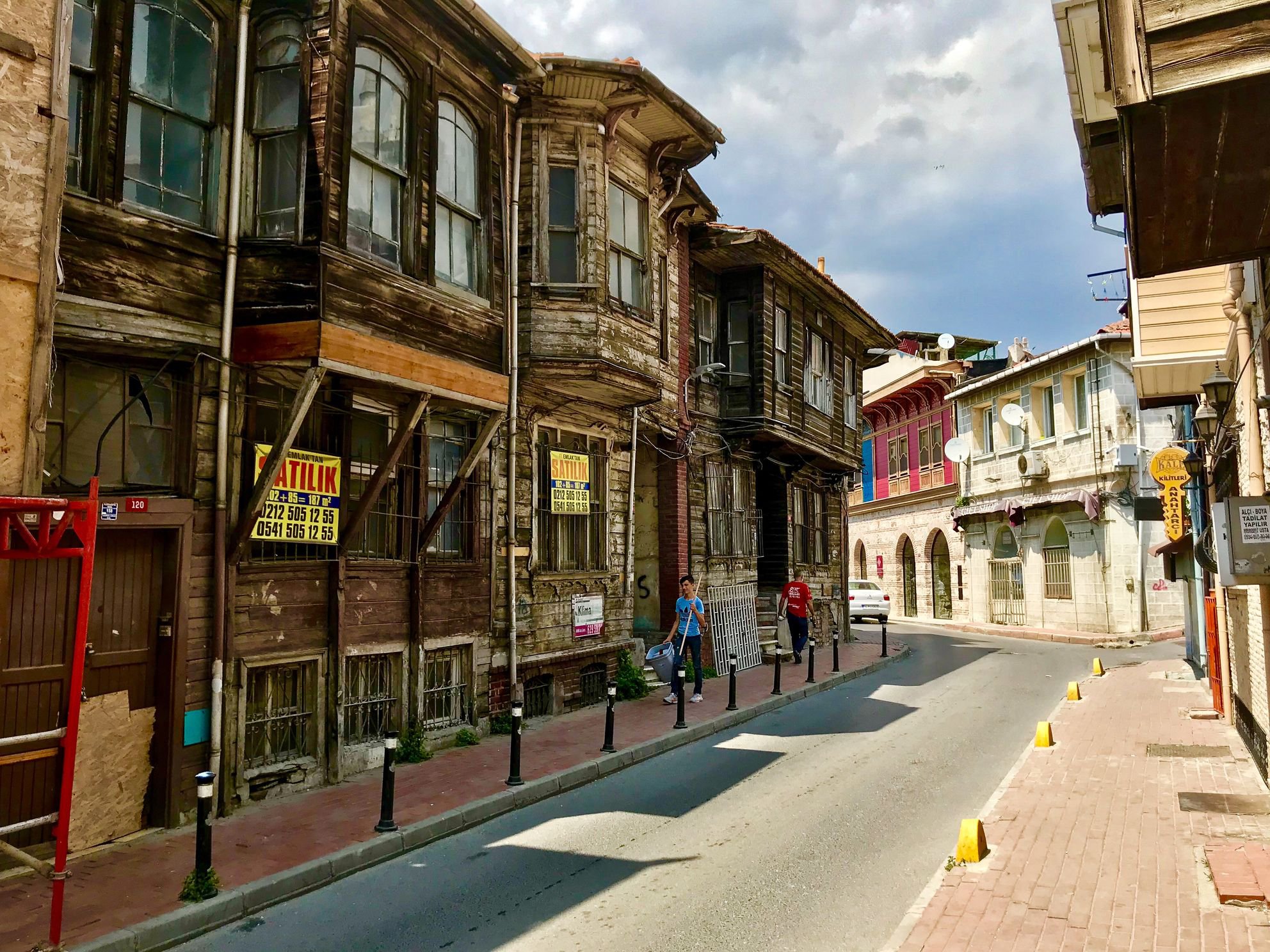 Стамбул старый город султанахмет. Улочки Стамбула старый город. Старый город-Султанахмет. Район Стамбула центр старый город.
