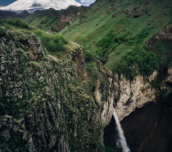 Кабардино-Балкария.Урочище Джилы-Су, водопад Кызыл-Су и Эльбрус