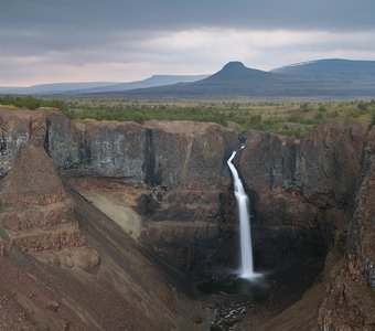 Водопад на реке Канда