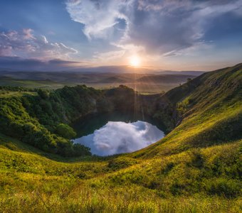 Вечер на озере Шадхурей.