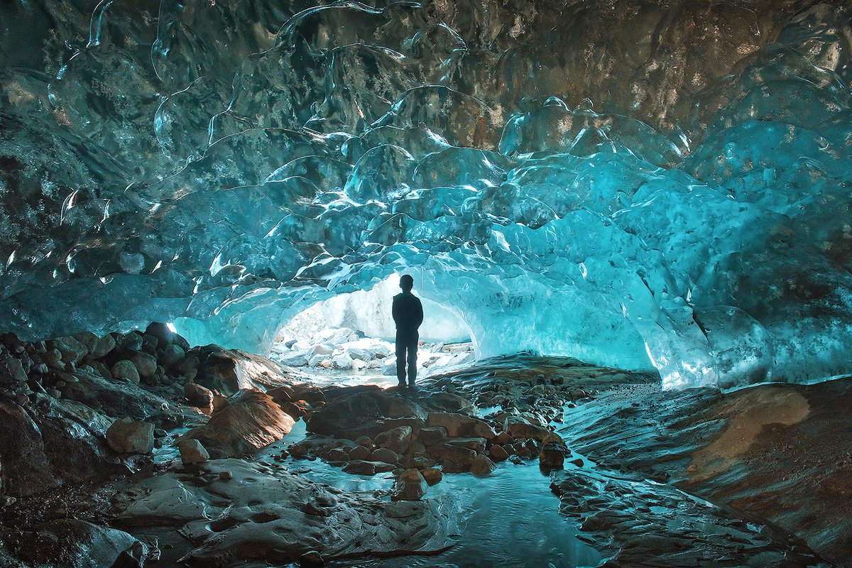 Пещеры Алибекского ледника