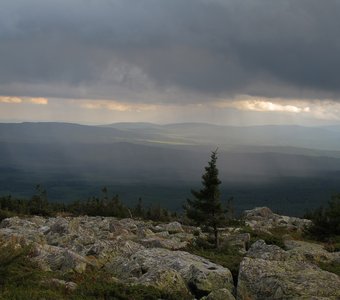 Нургуш. Дождь приближается.