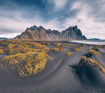 Вулканические песчаные дюны