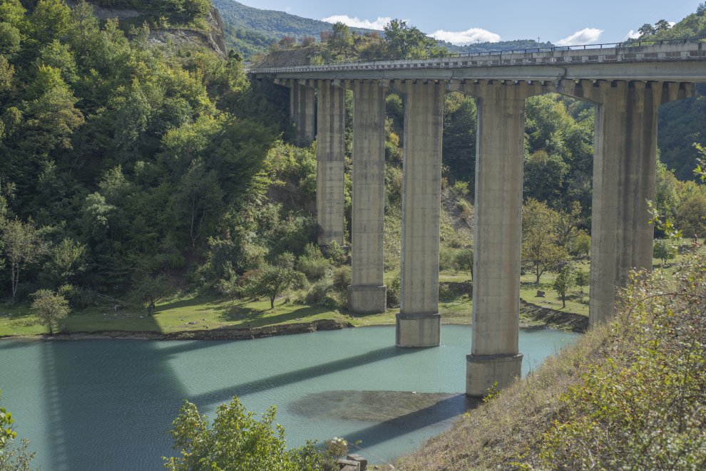 Мост в Грузии