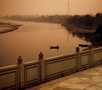 Morning in Agra