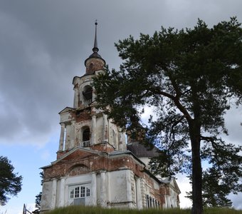 Церковь Святителя Дмитрия Ростовского