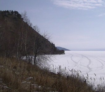 Озеро Байкал.зимой
