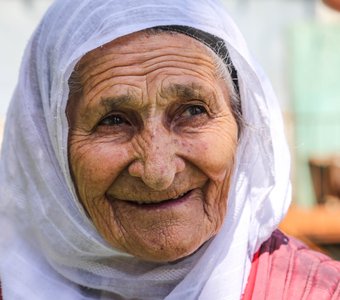 Портрет старой женщины.Дагестан. Село Кубачи