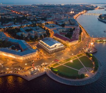 Белые ночи над Васильевским островом