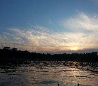 Верхнее озеро вечером.