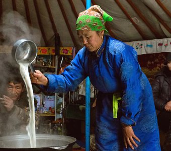 Традиционный монгольский чай