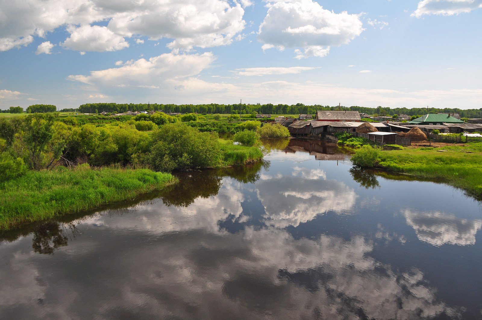 Погода в туруновке. Река Кама в Кировской области. Река Кама Афанасьевский район. Кама деревня Новосибирская область. Река Тартас.