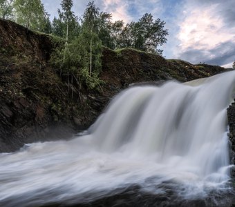 Водопад в Висимо-Уткинске