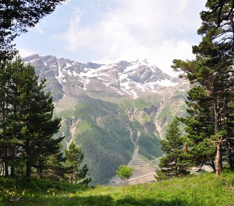 Пожалуй лучший вид на Северный Кавказ.