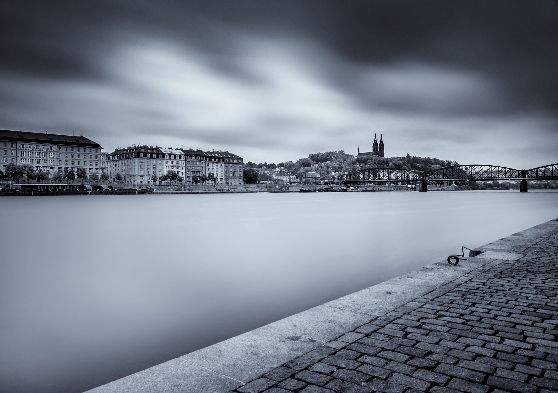 Мрачная Прага