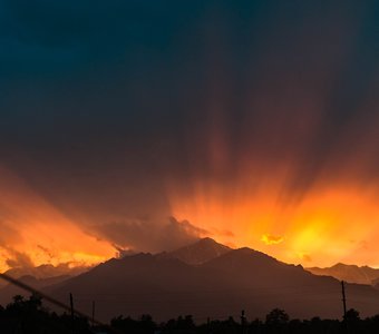 Закат после дождя над Курумканом