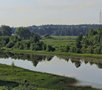 Река цвета неба