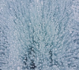 baikal ice bubbles