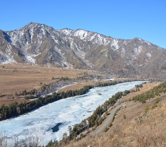 Весенняя Катунь