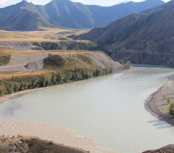 Слияние рек Чуя и Катунь