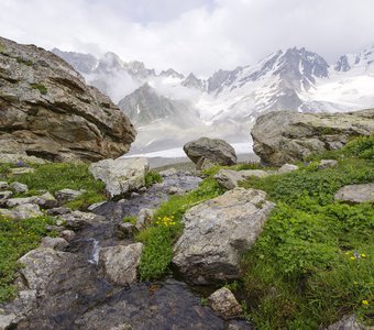 Каменные ворота хребта Цагардор