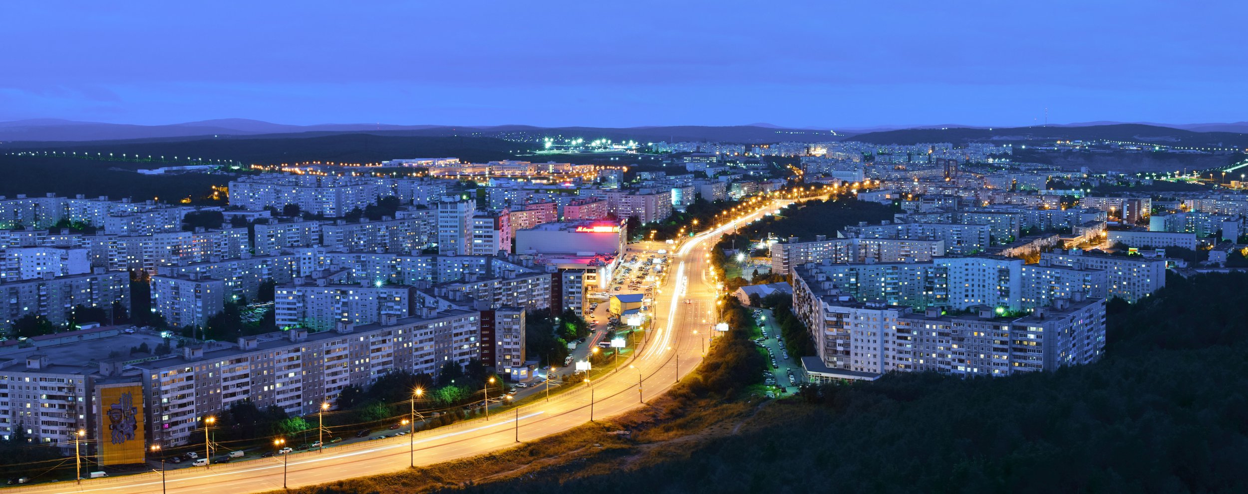 Вечерняя столица Заполярья.