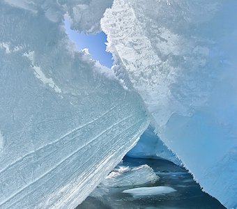 Байкальский ледник