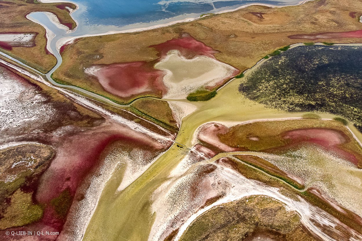 Краски соляных озер