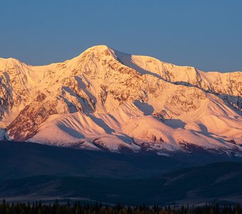 Утро Северо Чуйский хребет