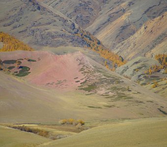 Цветные горы Алтая