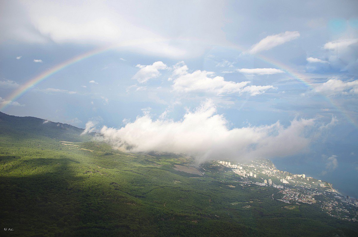 Радуга над Ялтой