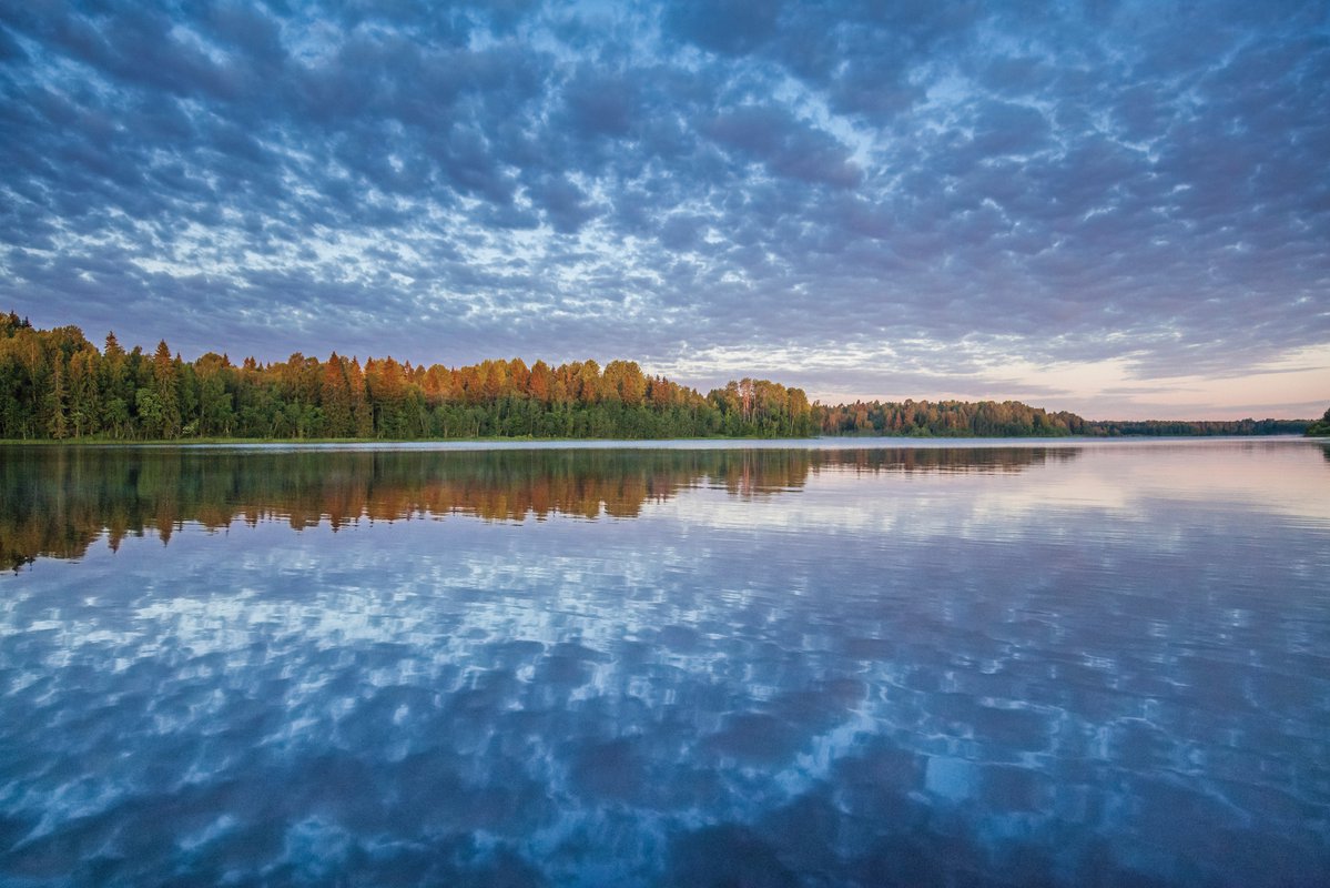 Озеро среднее национальный парк Валдайский