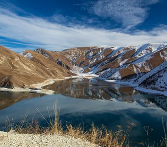 Озеро Казенойам высоко в горах