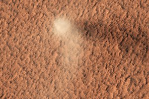 Песчаные вихри на Марсе: фото