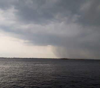 Кажется дождь начинается