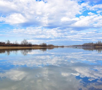 Р. Кубань в облаках