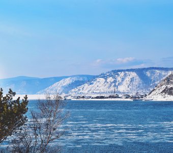 Неприступный берег