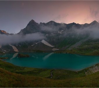 Озеро Безмолвия