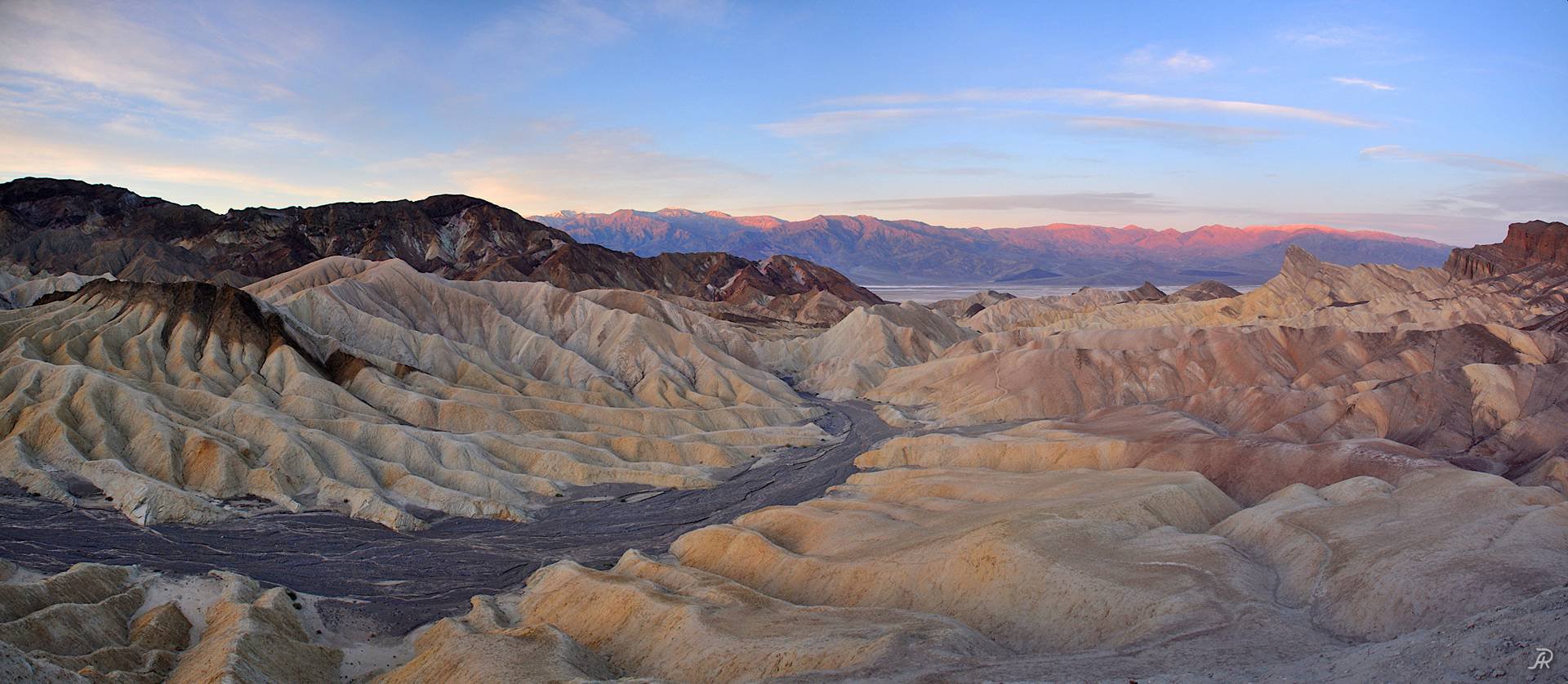 Zabriskie Point (Долина Смерти)