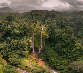 Водопад Секумпул. Индонезия, о. Бали