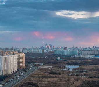 Оттенки Москвы на закате