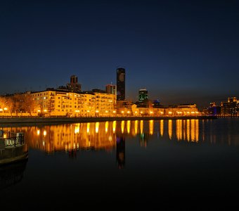 Ночной Екатеринбург