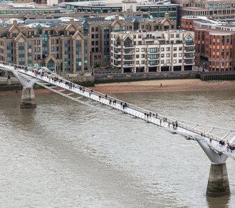 Millennium bridge