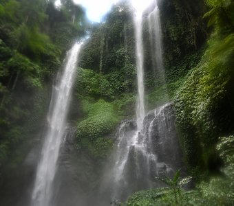 Водопад Секумпул