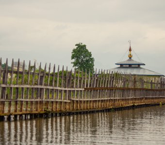 Парода на воде Инле