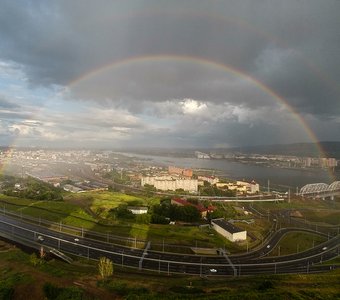 Под куполом